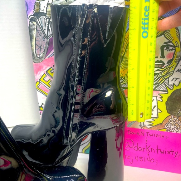 BNIB JEFFREY CAMPBELL WIDOW PATENT LEATHER PLATFORMS 6M - Picture 13 of 16